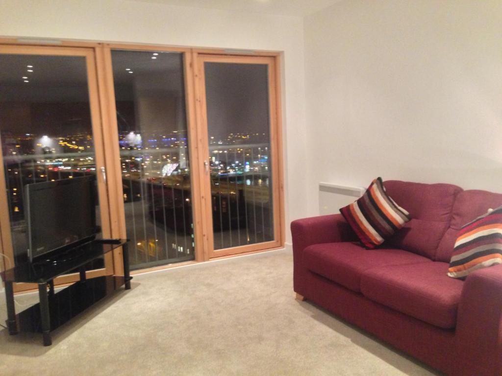 Suite 16 Glasgow Room photo