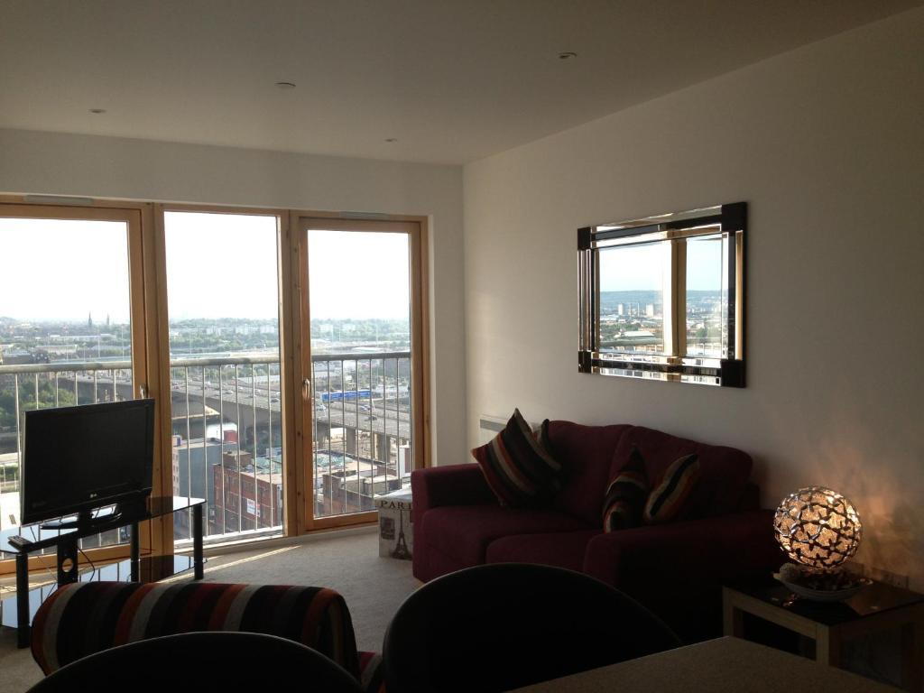 Suite 16 Glasgow Exterior photo